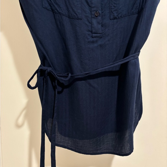 Armani Exchange short sleeve top with front pockets and tie - Picture 2 of 10